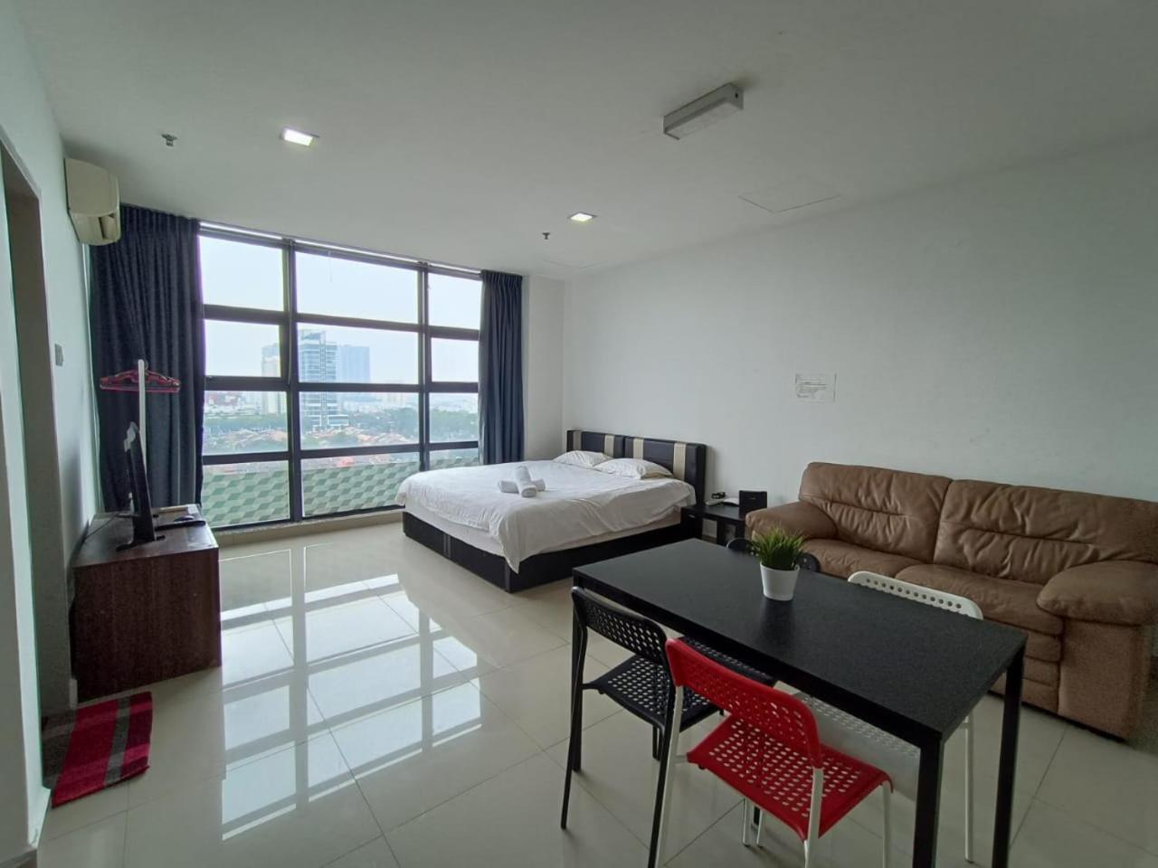 Pj5 Soho By Wsy Apartment Petaling Jaya Exterior photo