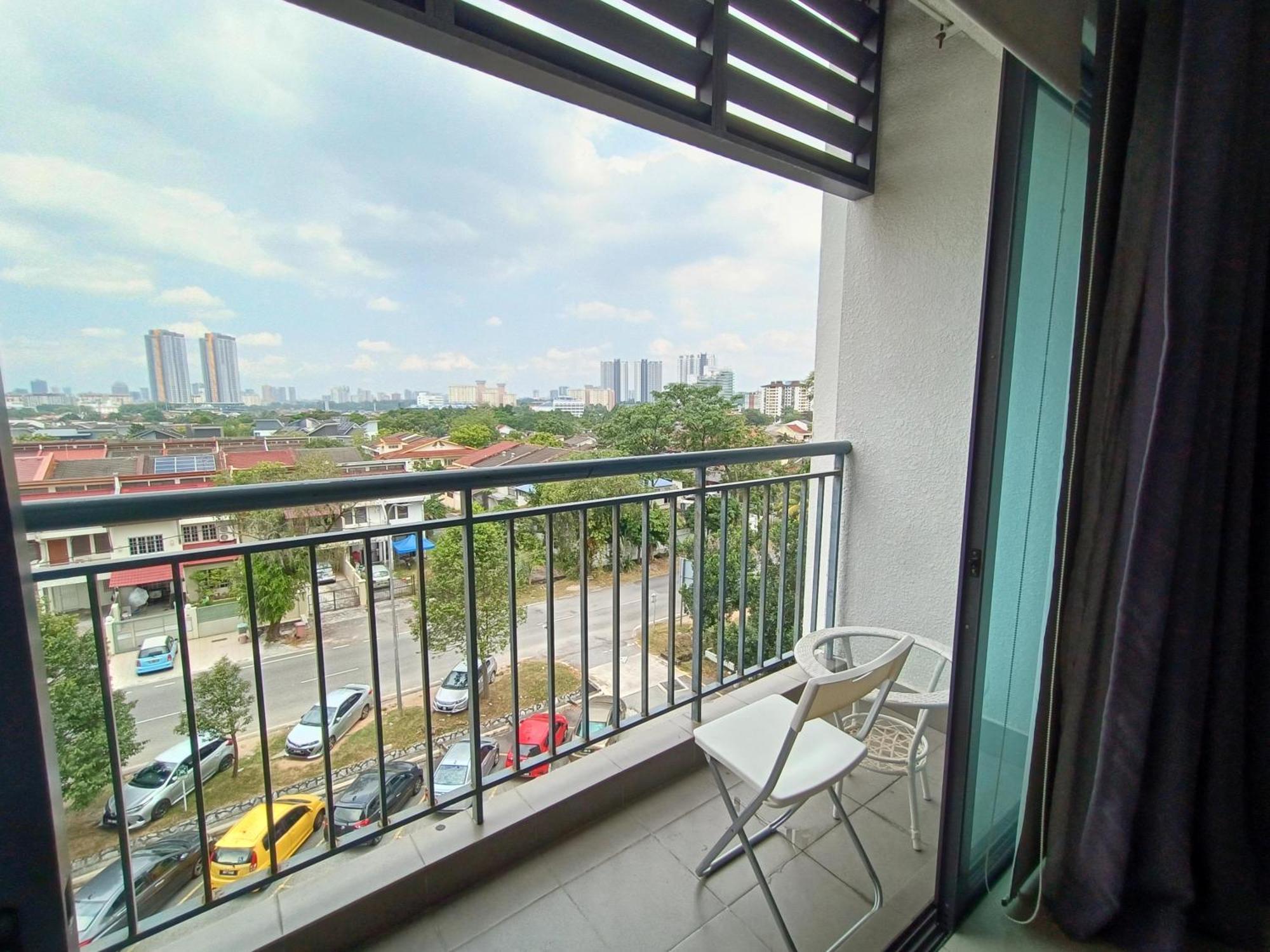 Pj5 Soho By Wsy Apartment Petaling Jaya Exterior photo